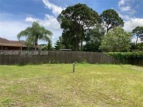 100 SE Eyerly Ave, Port Saint Lucie, FL 34983 Photo