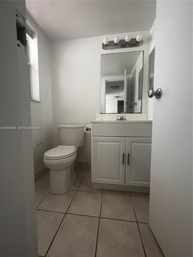 8301 Sands Point Blvd , Unit S206, Tamarac, FL 33321 Photo