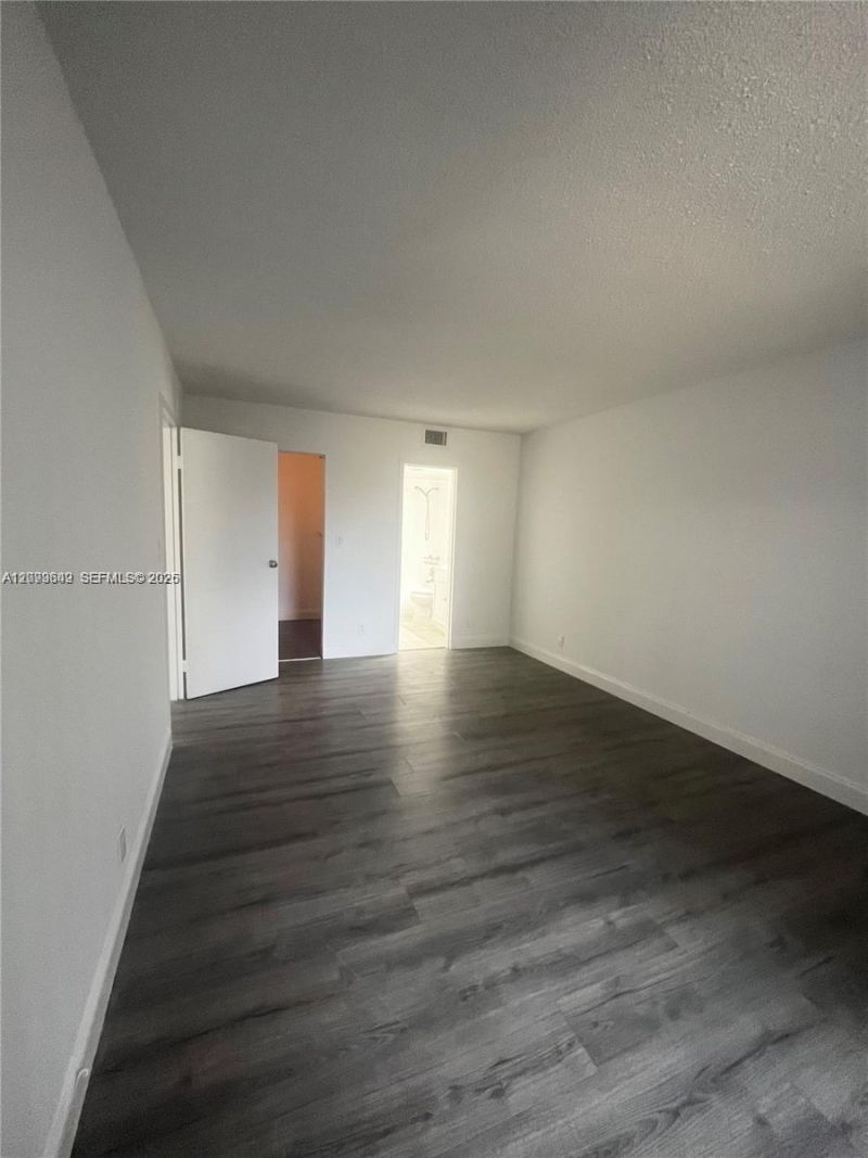 8301 Sands Point Blvd , Unit S206, Tamarac, FL 33321 Photo