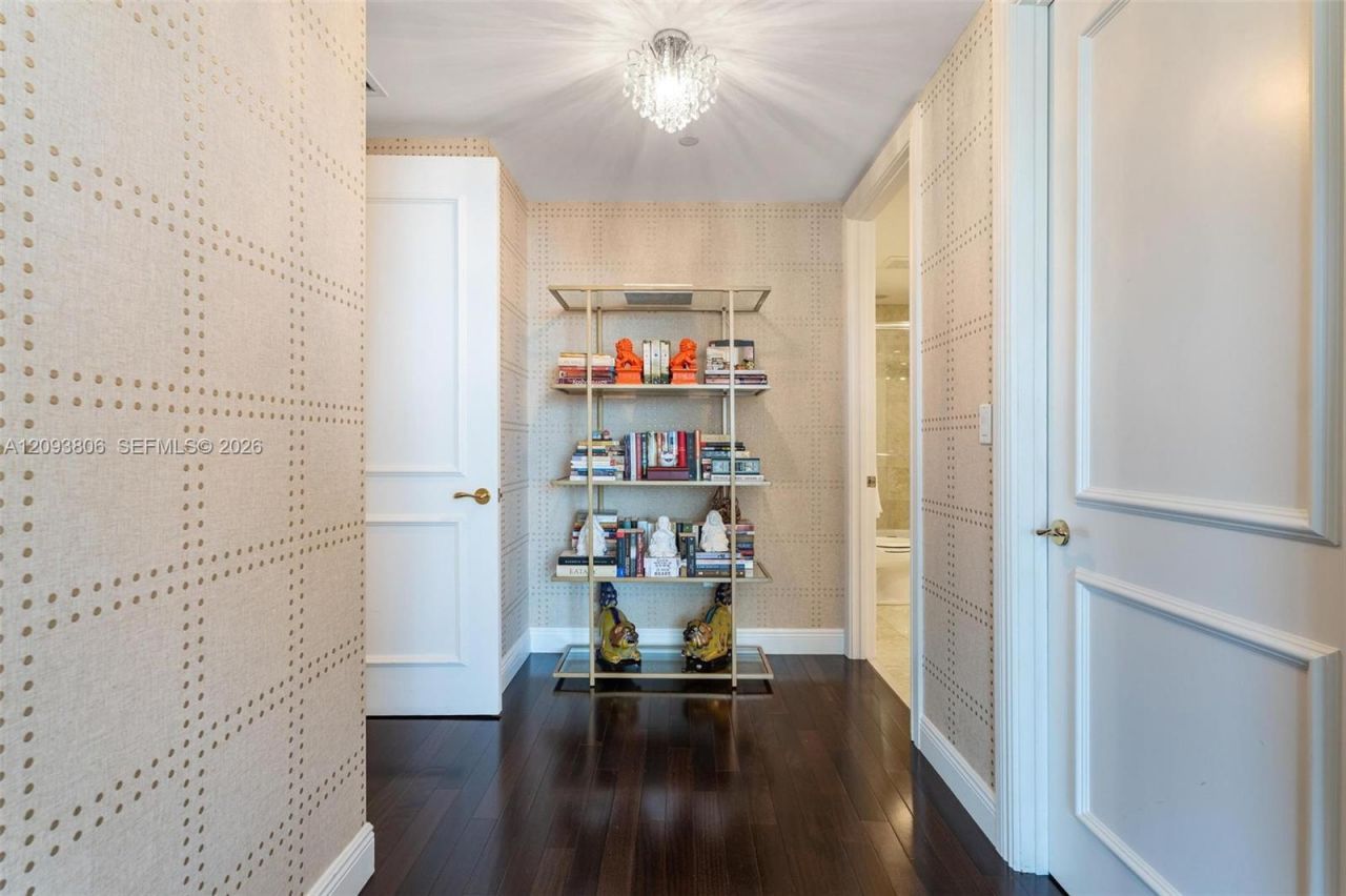 10225 Collins Ave , Unit 1604, Bal Harbour, FL 33154 Photo