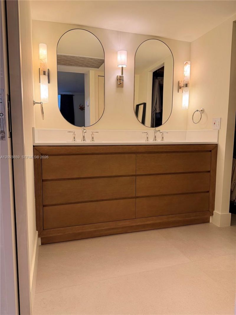 625 Biltmore Way , Unit 203, Coral Gables, FL 33134 Photo