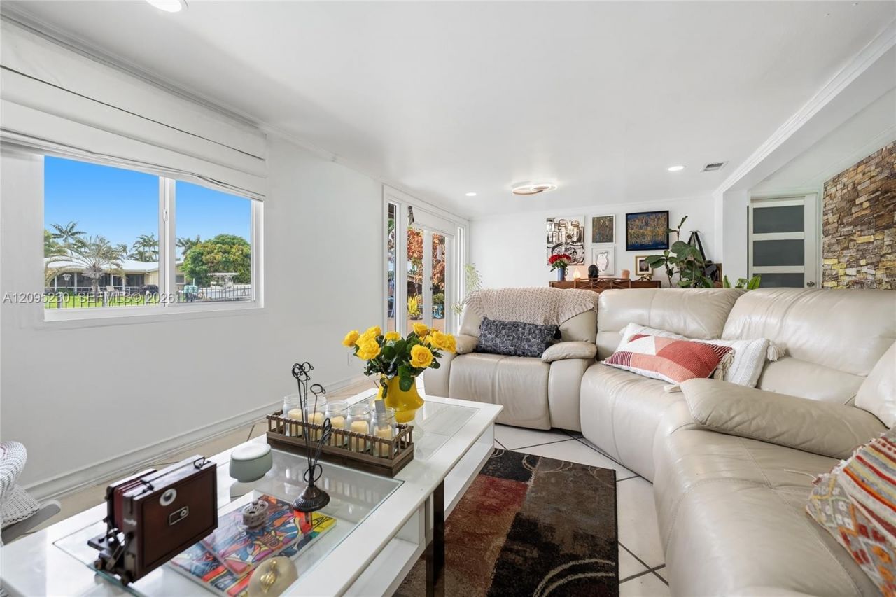 391 SE 16th Ave, Pompano Beach, FL 33060 Photo