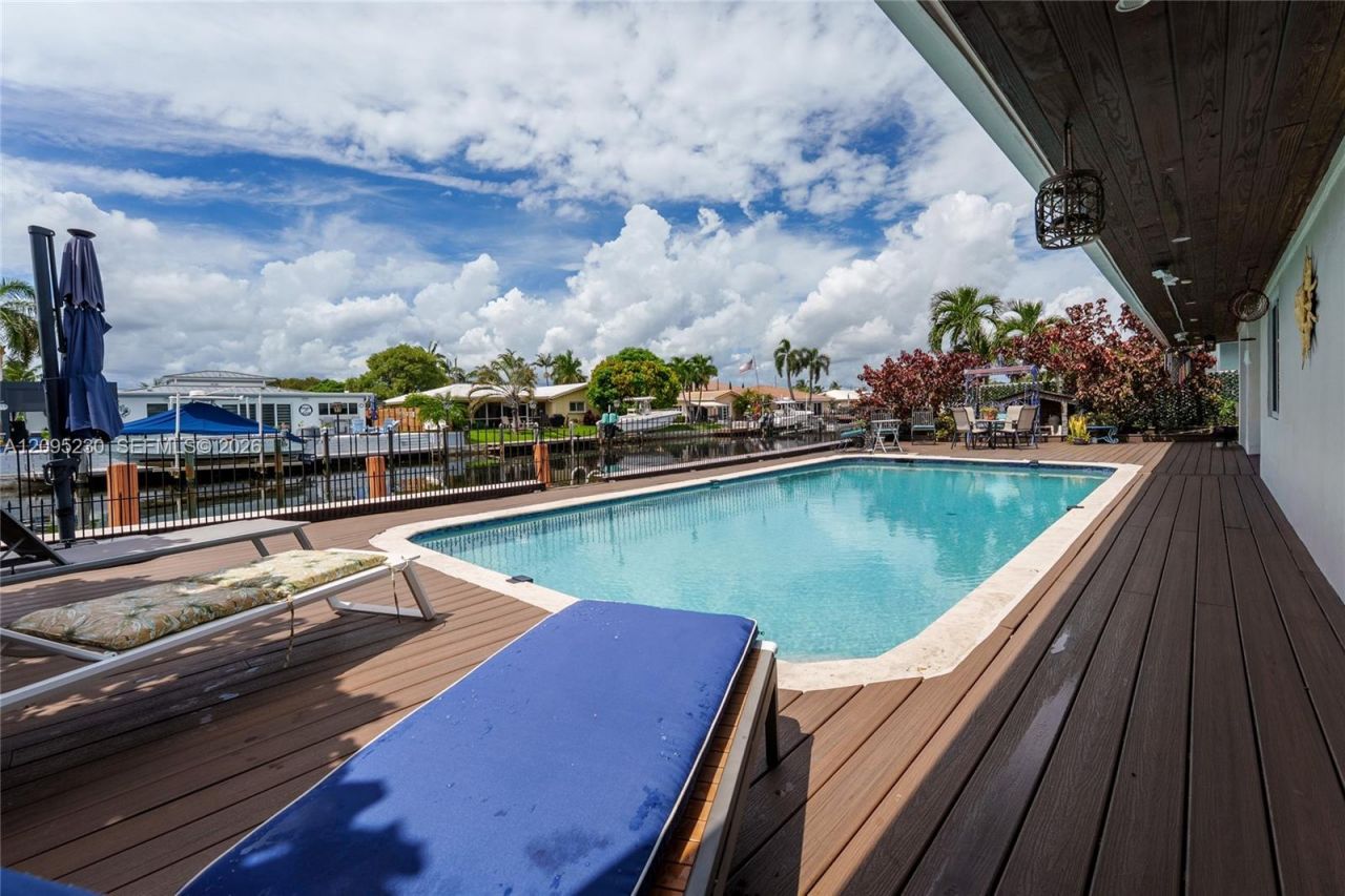 391 SE 16th Ave, Pompano Beach, FL 33060 Photo