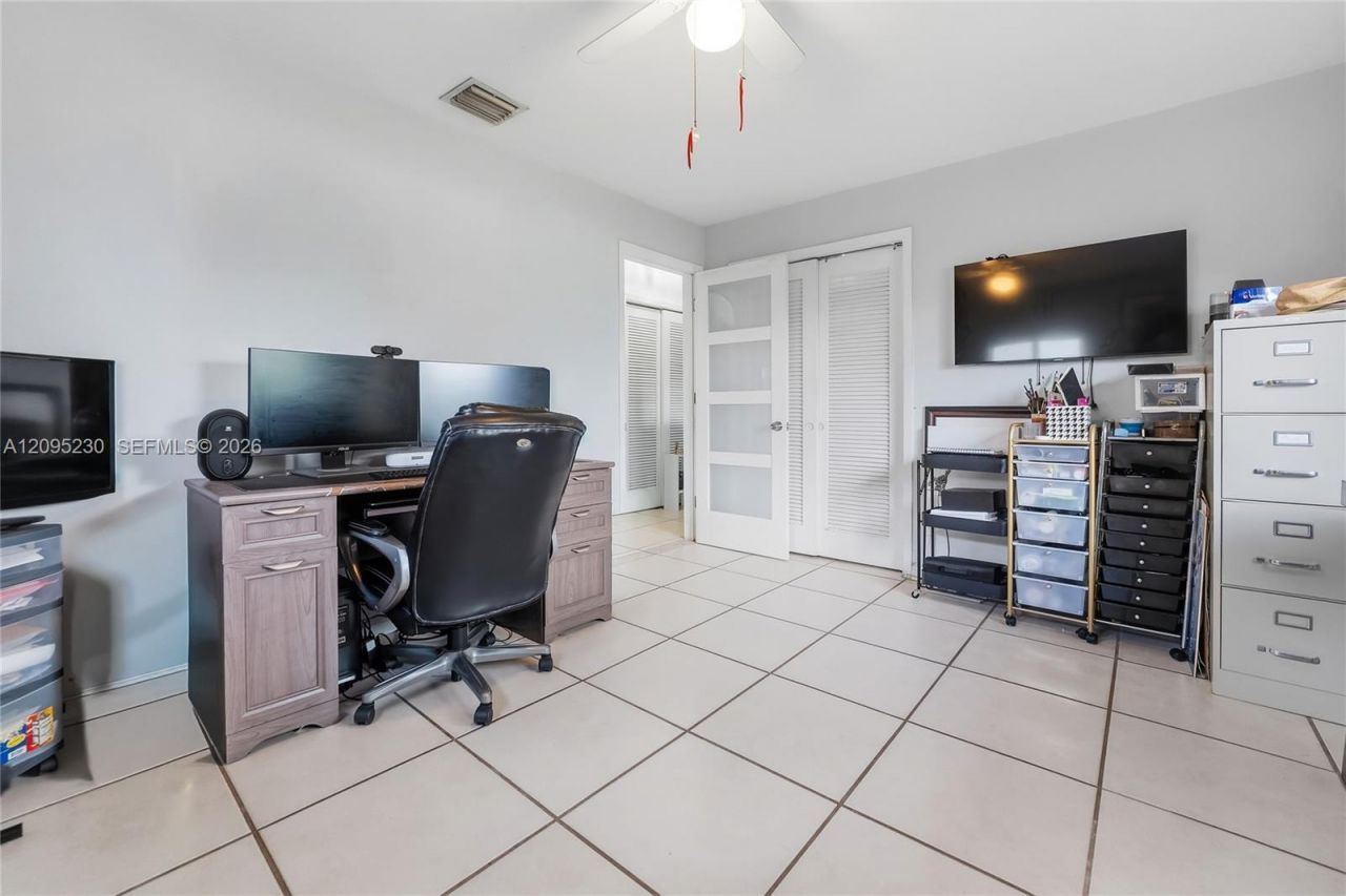 391 SE 16th Ave, Pompano Beach, FL 33060 Photo