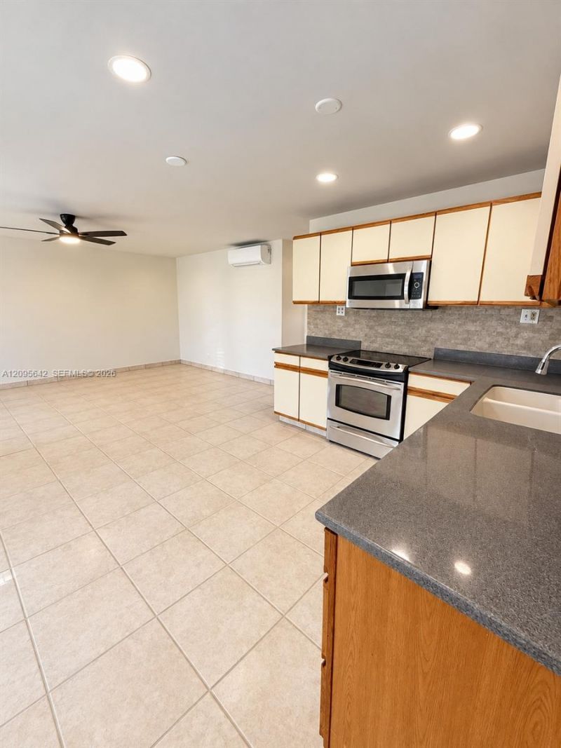 2519 NW 62nd Ter, Margate, FL 33063 Photo
