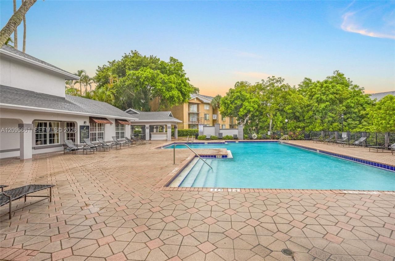 4025 W Mcnab Rd , Unit E312, Pompano Beach, FL 33069 Photo