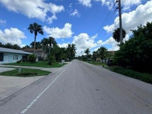 Danford ST , NAPLES, FL 34112