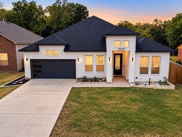 3727 Humphrey Drive, Dallas, TX 75216