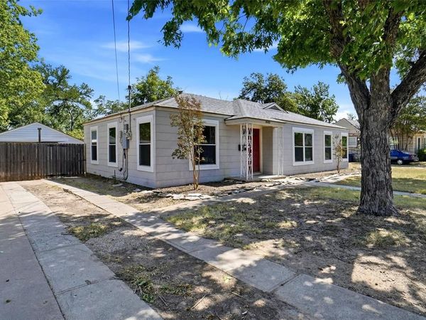 4005 Medford Road, Fort Worth, TX 76103