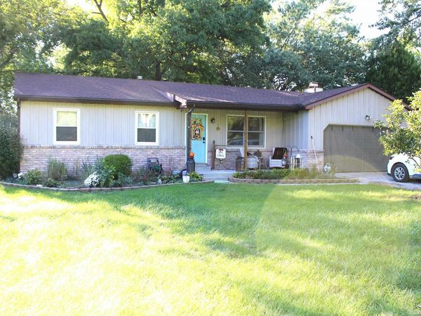 9919 Minx Rd Road, Temperance, MI 48182