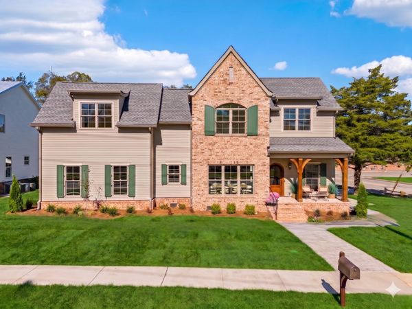 304 Bridge Ave , Murfreesboro, TN 37129