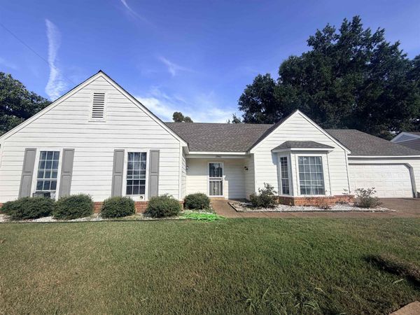 2964 RIDGEWAY RD, Memphis, TN 38115