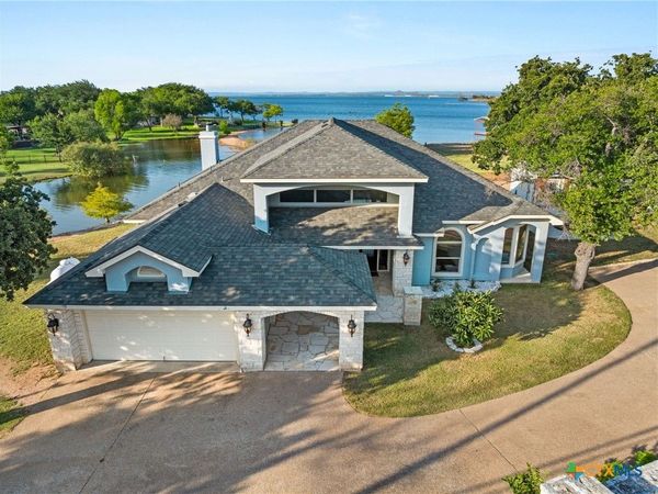 100 Palm Cove , Buchanan Dam, TX 78609