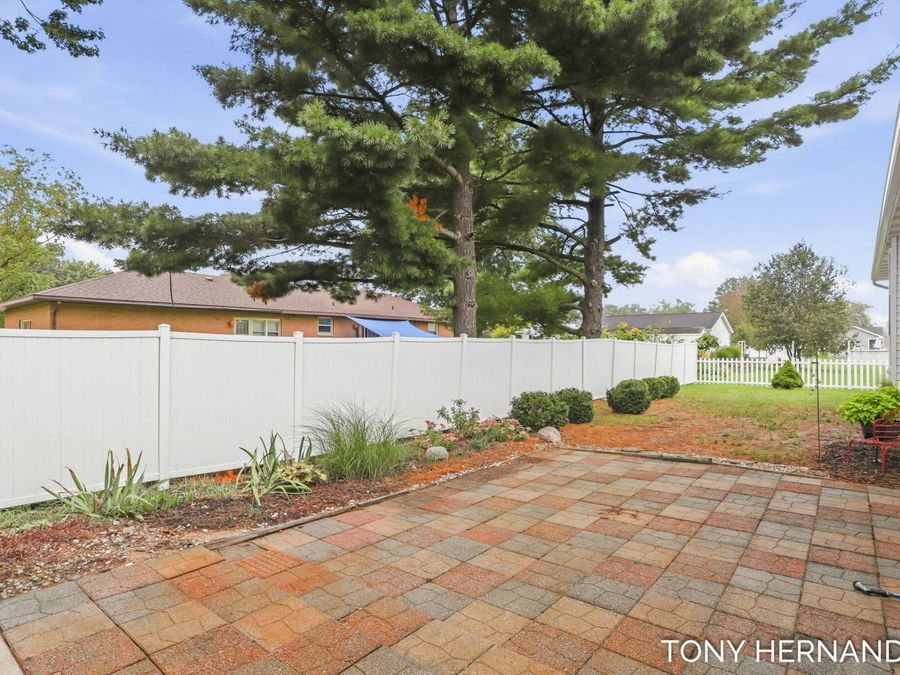 Property Image 63