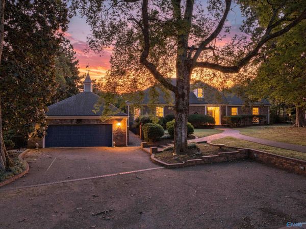405 Echols Avenue SE, Huntsville, AL 35801