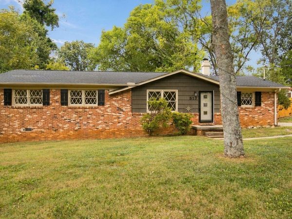 513 Ronald Drive SE, Huntsville, AL 35803