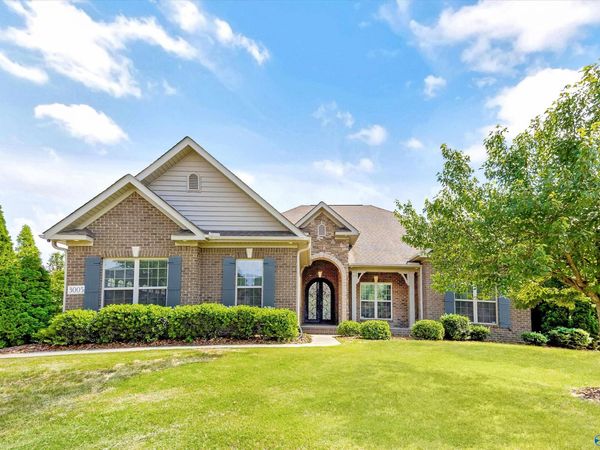 3005 Laurel Cove Way, Gurley, AL 35748