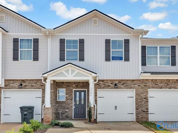 7593 Discovery Point Drive, Huntsville, AL 35806