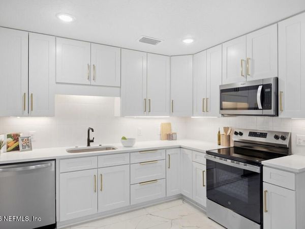 4744 BOXWOOD Road, Jacksonville, FL 32210