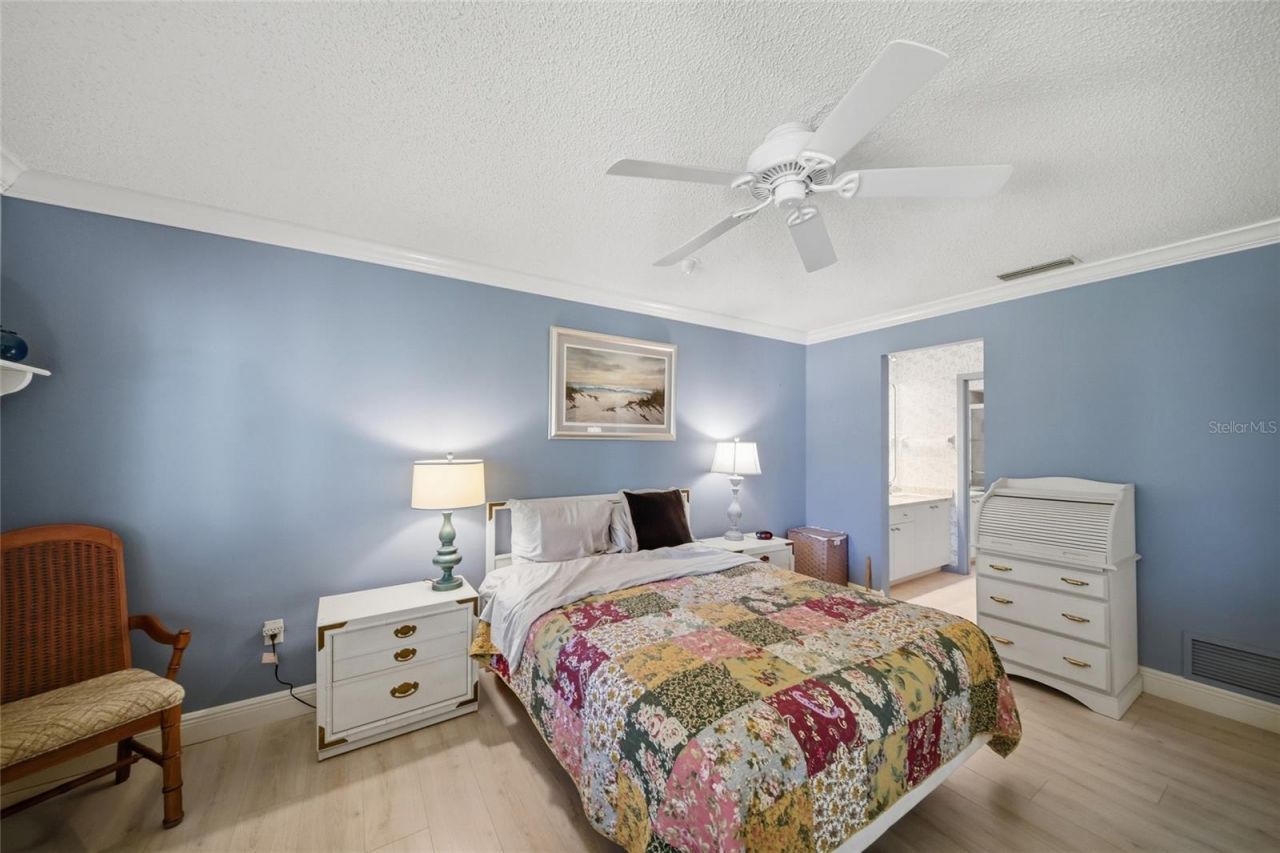 3266 Sandleheath, Unit 51, Sarasota, FL 34235 Photo