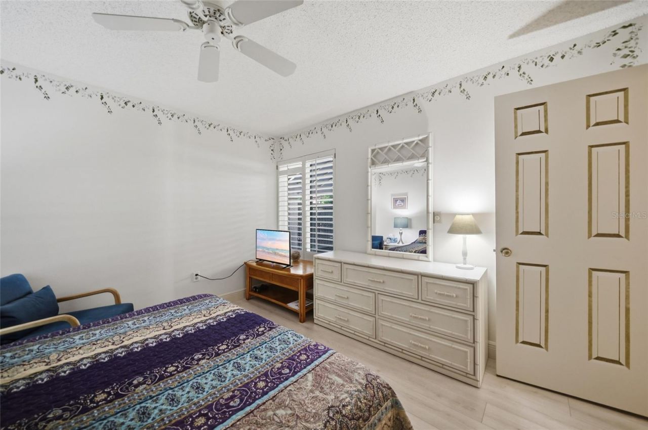 3266 Sandleheath, Unit 51, Sarasota, FL 34235 Photo