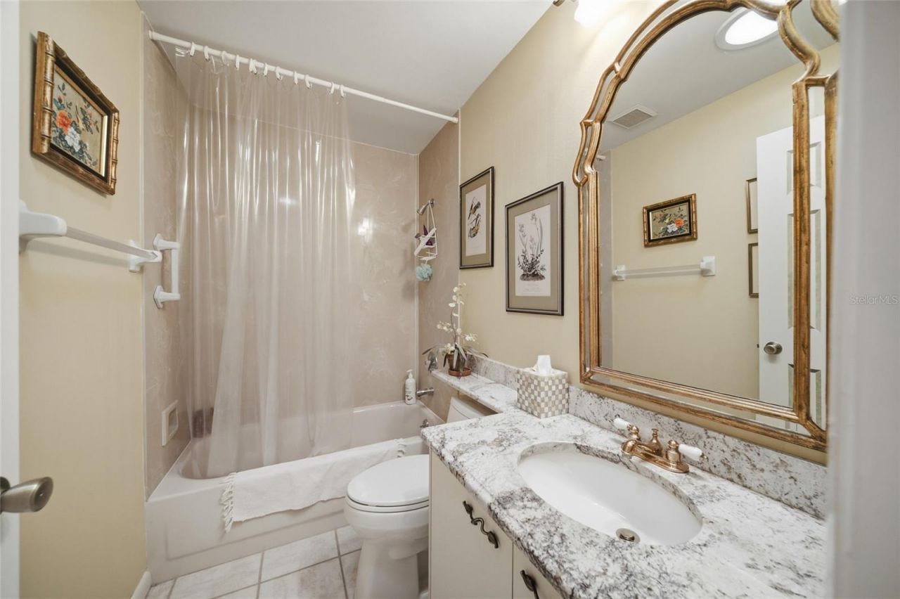 3266 Sandleheath, Unit 51, Sarasota, FL 34235 Photo