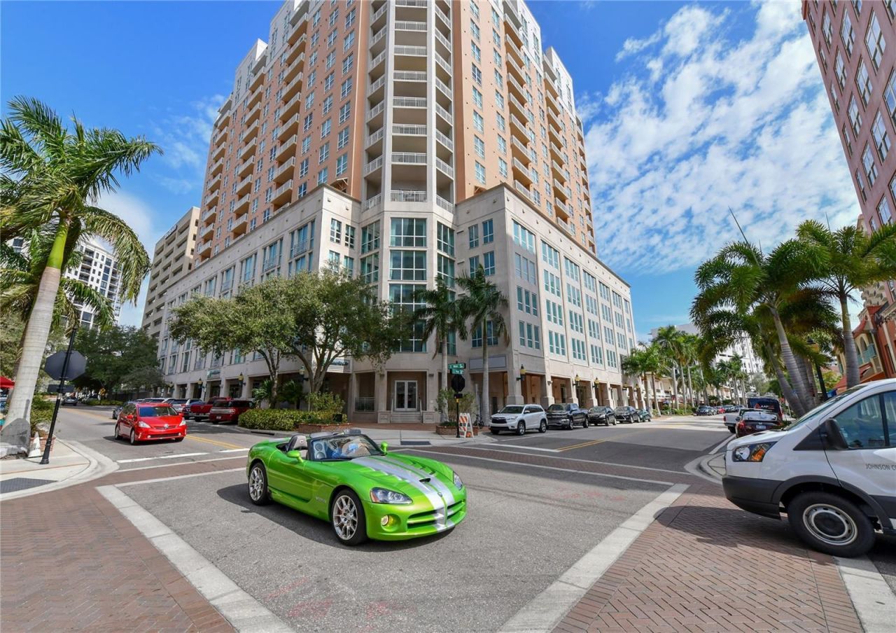 2546 Loma Linda Street , Sarasota, FL 34239 Photo