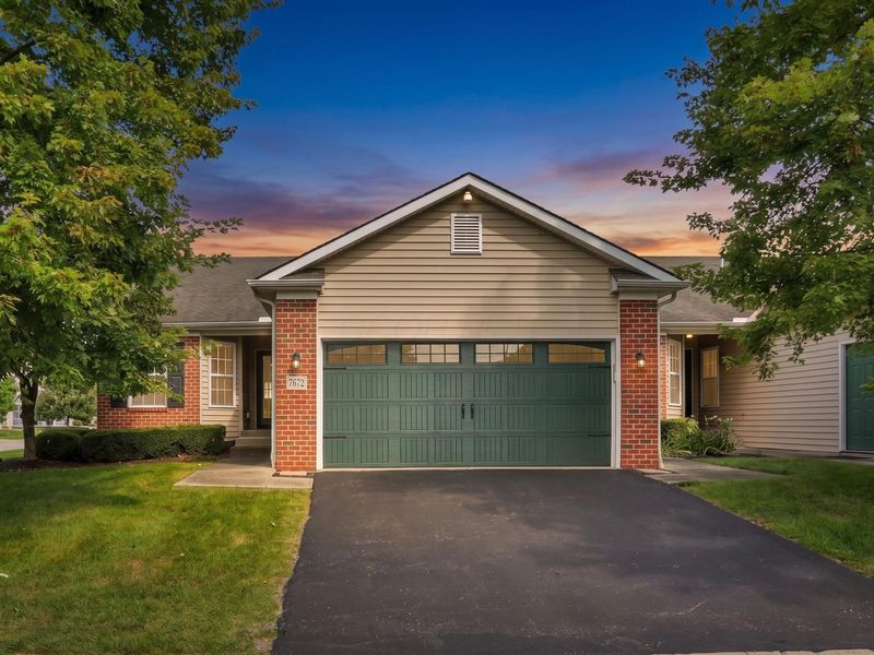 7672 Yonkers Drive, Unit 2001, Blacklick, OH 43004 Photo 1