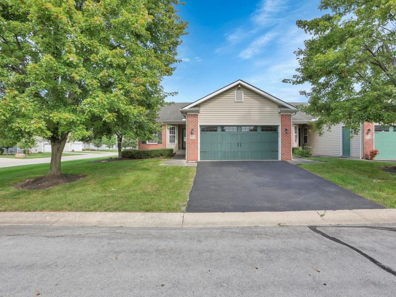 7672 Yonkers Drive, Unit 2001, Blacklick, OH 43004 Photo 2