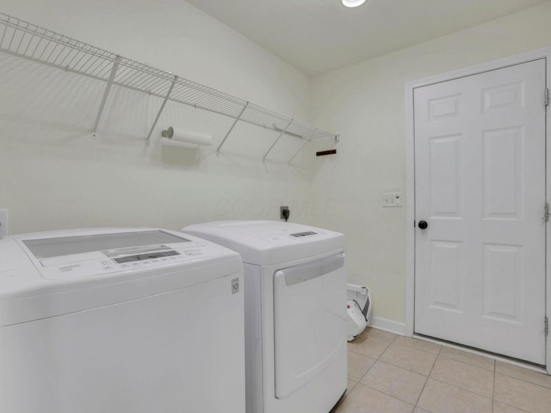 7672 Yonkers Drive, Unit 2001, Blacklick, OH 43004 Photo 28