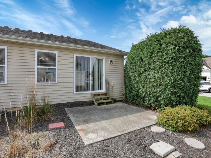 7672 Yonkers Drive, Unit 2001, Blacklick, OH 43004 Photo 6