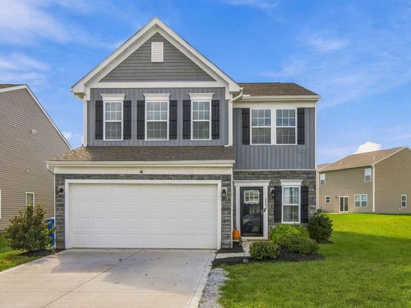 2899 Horsham Drive, Grove City, OH 43123