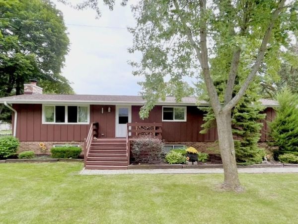 2904 Shady Ln, Twin Lakes, WI 53181