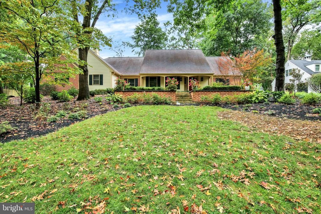 1059 HUNTERS PATH , LANCASTER, PA 17601