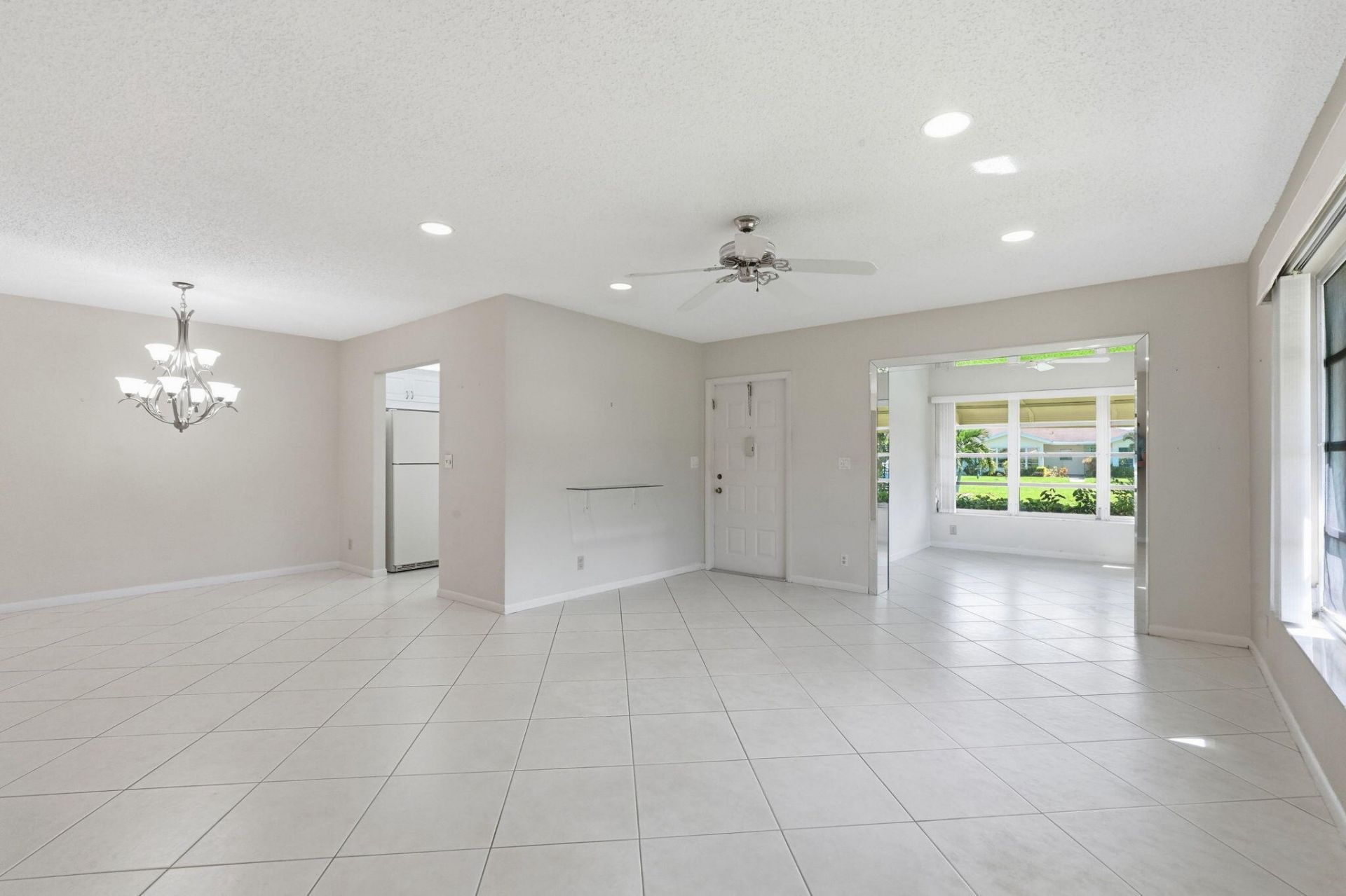 5198 Lakefront Boulevard, Unit A, Delray Beach, FL 33484 Photo
