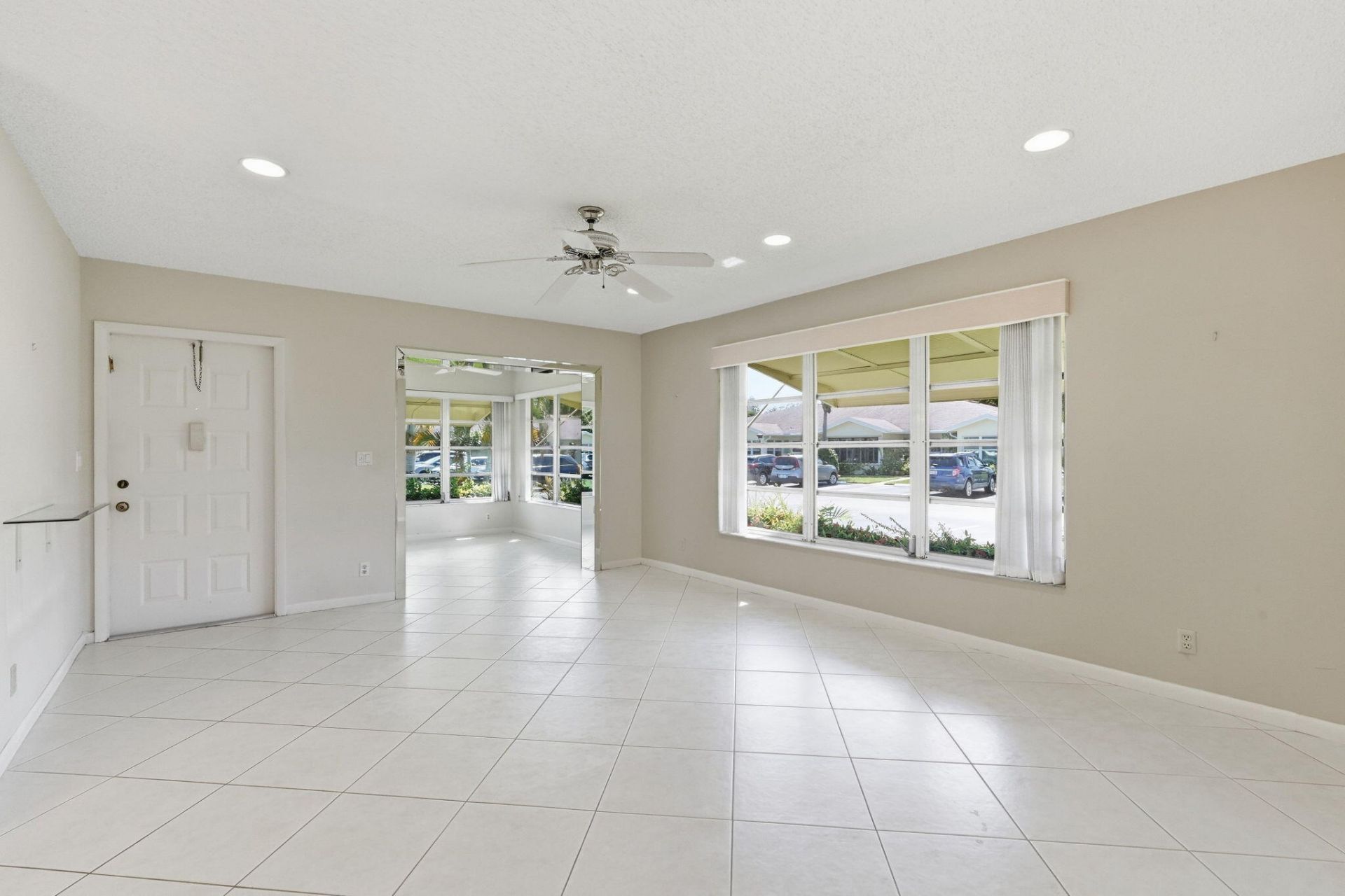 5198 Lakefront Boulevard, Unit A, Delray Beach, FL 33484 Photo