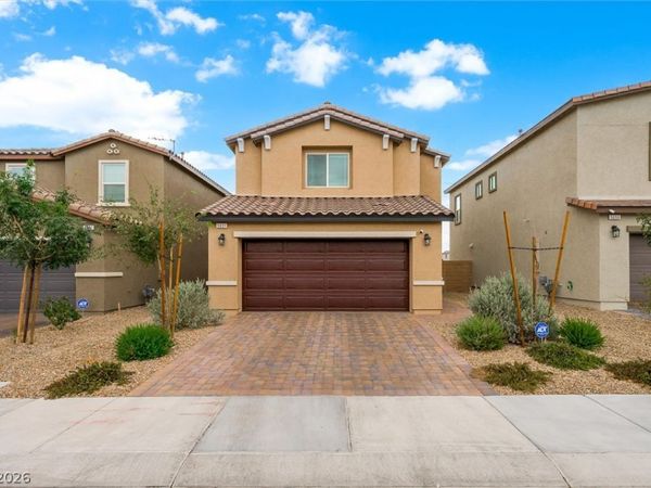 5651 Scarlet Rock Street , North Las Vegas, NV 89081