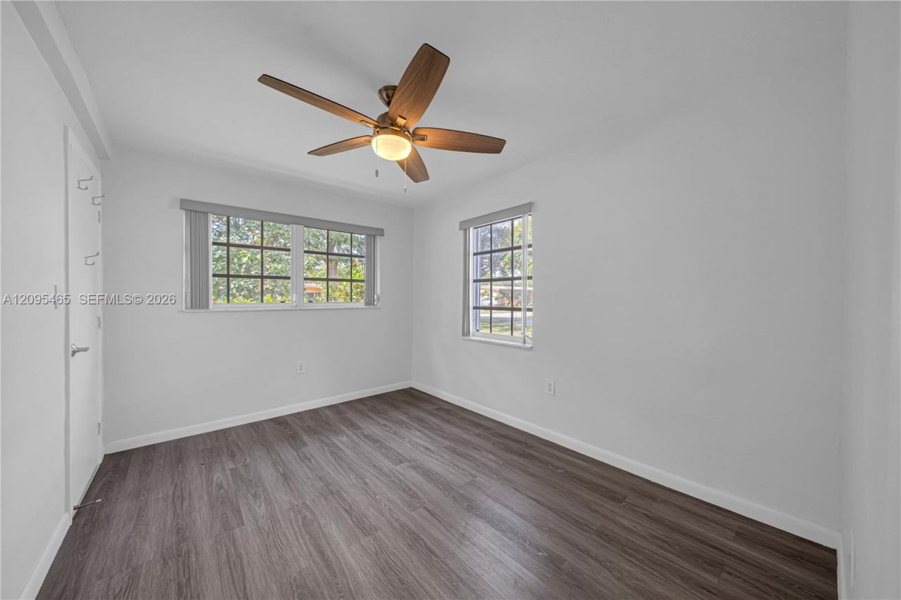 6351 NW 38th Ter, Virginia Gardens, FL 33166 Photo