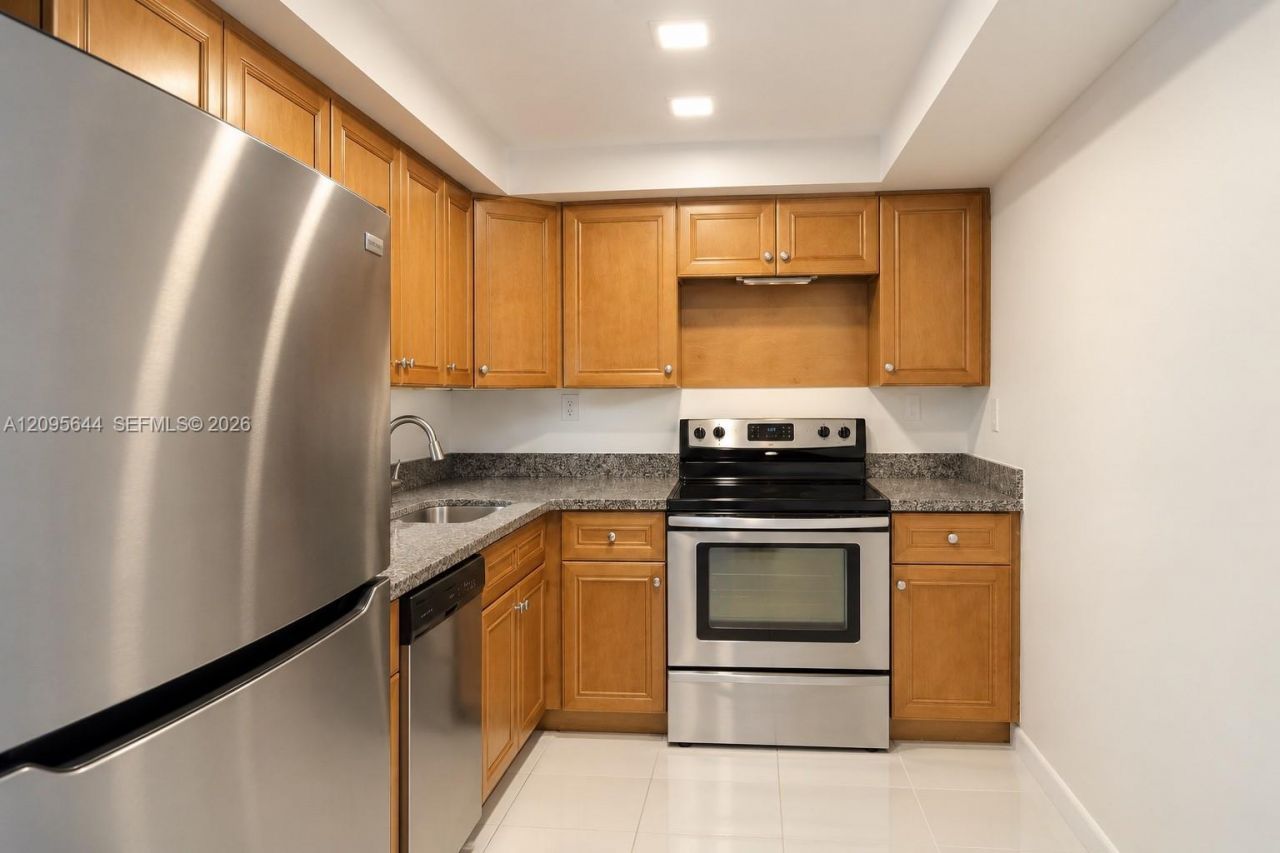 11750 SW 18th St , Unit 416-I, Miami, FL 33175 Photo