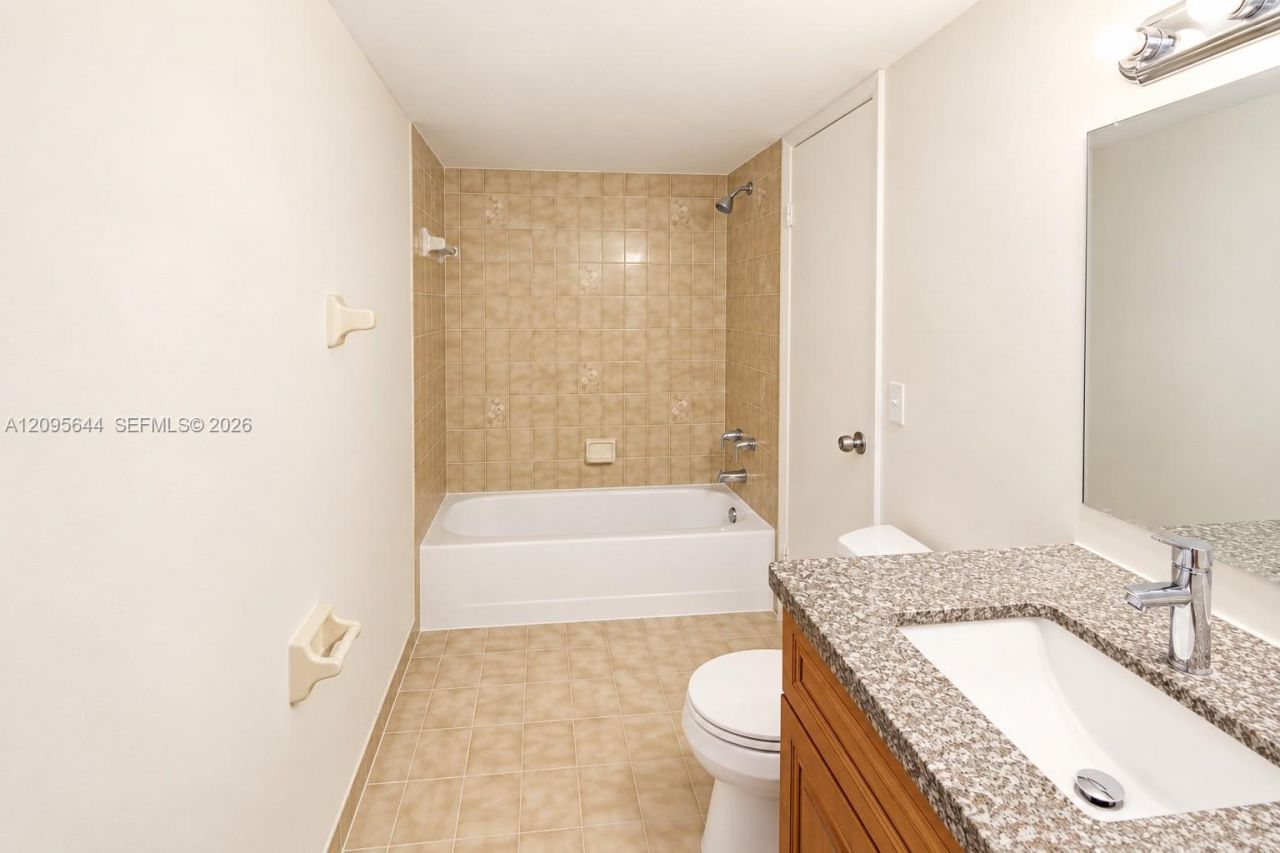 11750 SW 18th St , Unit 416-I, Miami, FL 33175 Photo