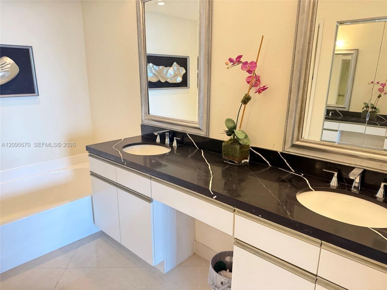 19195 NE Mystic Pointe Dr , Unit 2703, Aventura, FL 33180 Photo