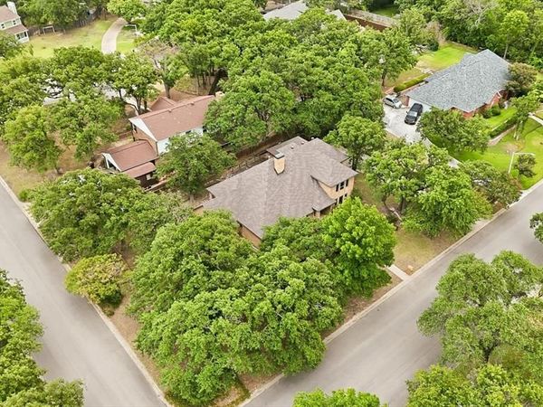 1331 Travis Street , Denton, TX 76205