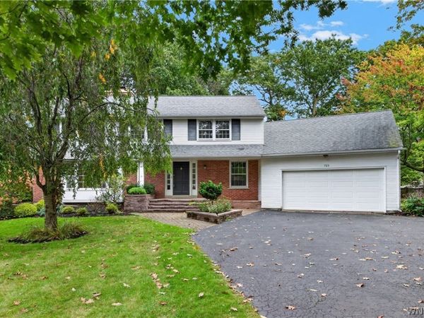 723 Mountain View Drive, Lewiston, NY 14092