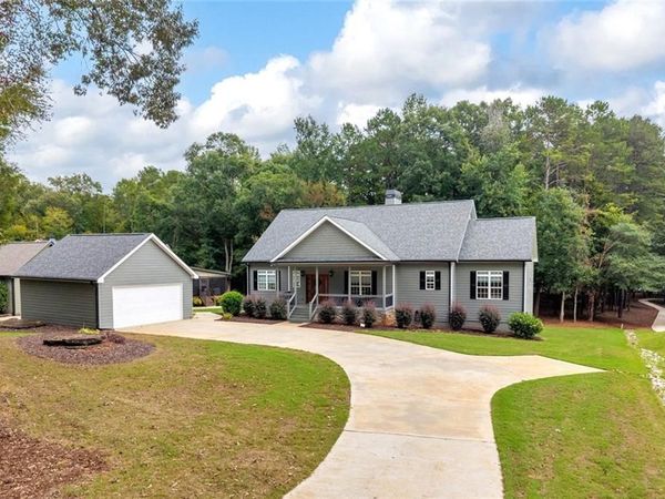 2716 Holcomb Drive , Martin, GA 30557