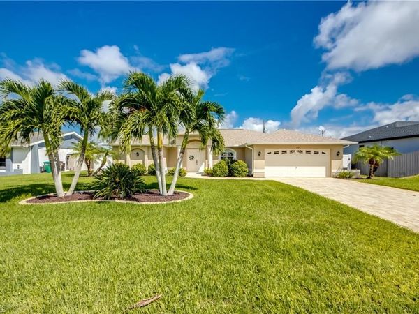 309 SE 31st TER , CAPE CORAL, FL 33904