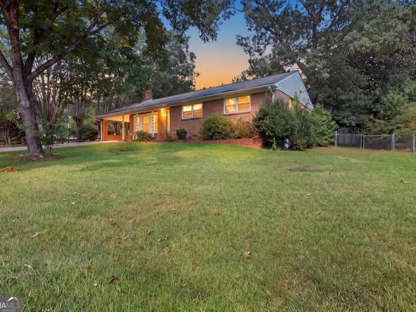 327 Poplar Street, Toccoa, GA 30577