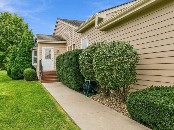 8022 Echo Drive, Norwalk, IA 50211