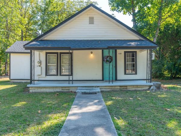 1230 Airport Road , Alma, AR 72921
