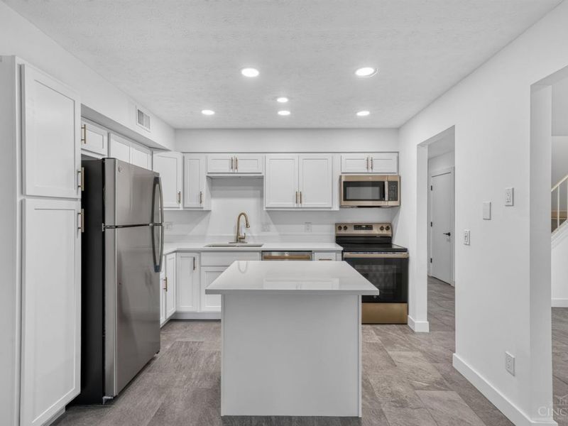 502 Arbor Place, Unit 15C, Union Township, OH 45255 Photo 7