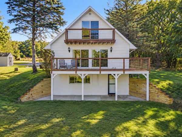 1759 Lakeshore Road, Manistee, MI 49660
